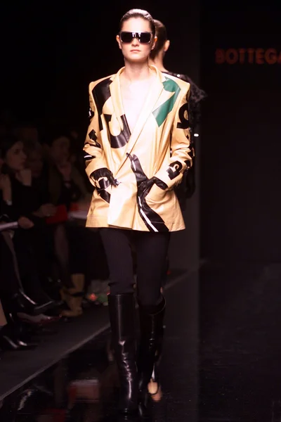 Look 48